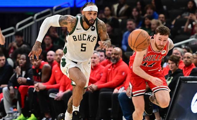 意昂体育下载-为何底薪加盟雄鹿?小特伦特:能搭档两位75大巨星