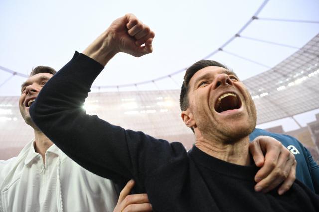 意昂体育-秦游夏：德甲新王当立，阿隆索书写勒沃库森传奇